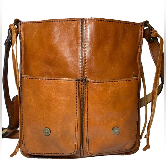 Patricia Nash Zig Zag Whipstitch Patchwork Armeno Leather Messenger bag - Picture 6 of 13